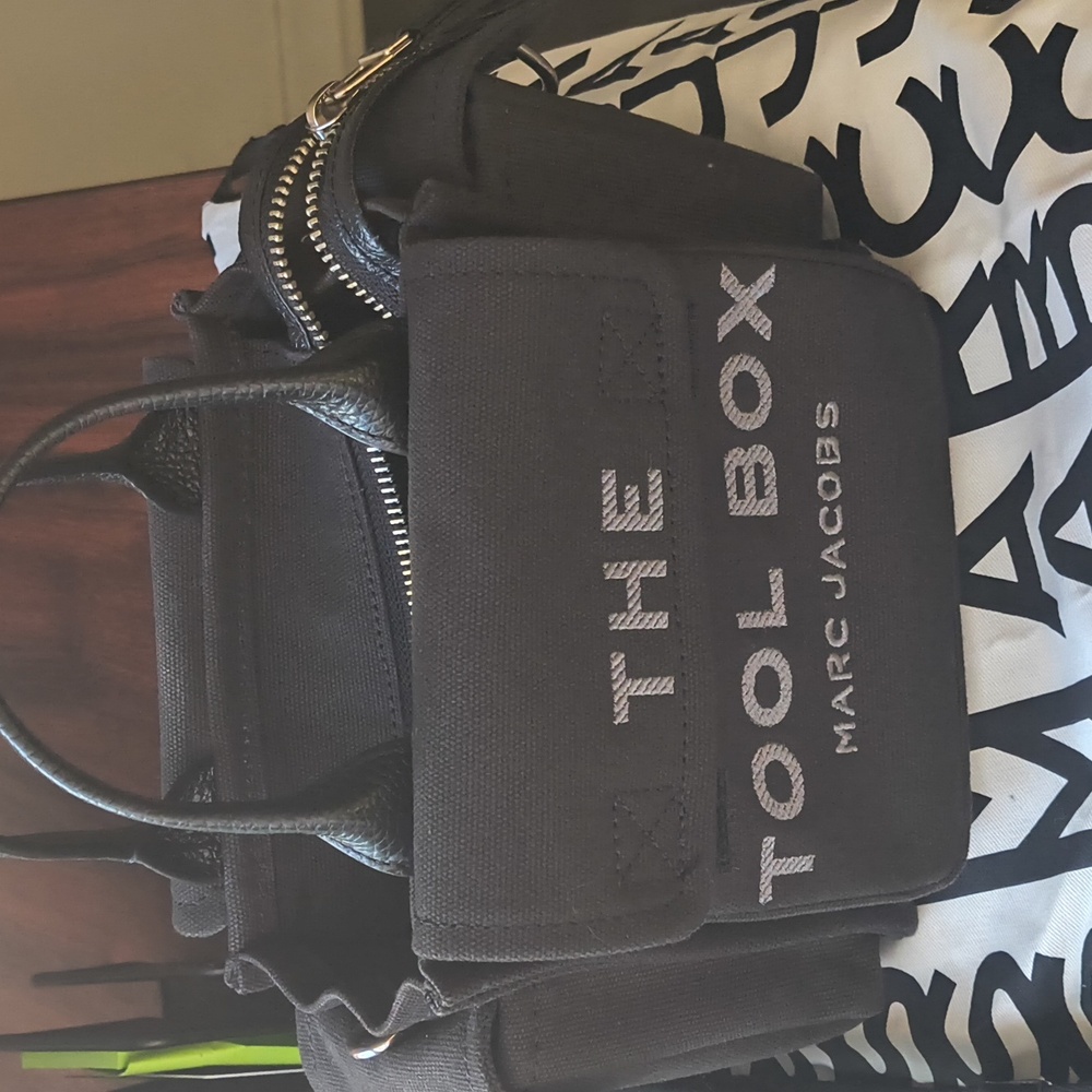 Marc Jacobs Black Tool Box Bag - Picture 5 of 7